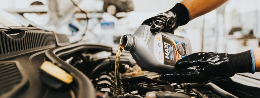 how to choose the right oil for your car a beginners guide